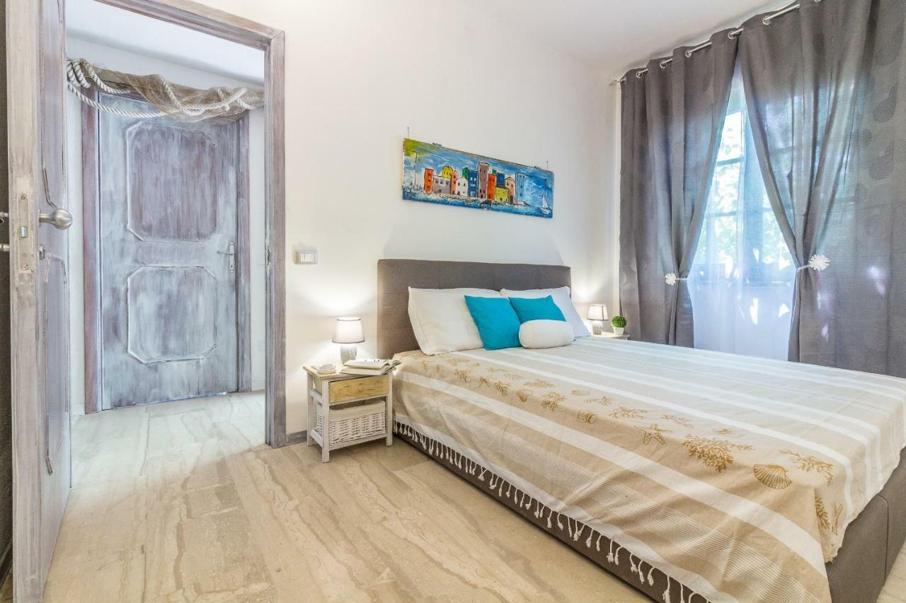 Maricciolu Suites And Apartments Olbia Exterior photo